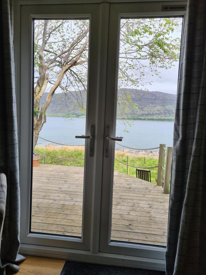 The Bay ,Luxury Shepherds Hut, Dundonnell Exterior photo