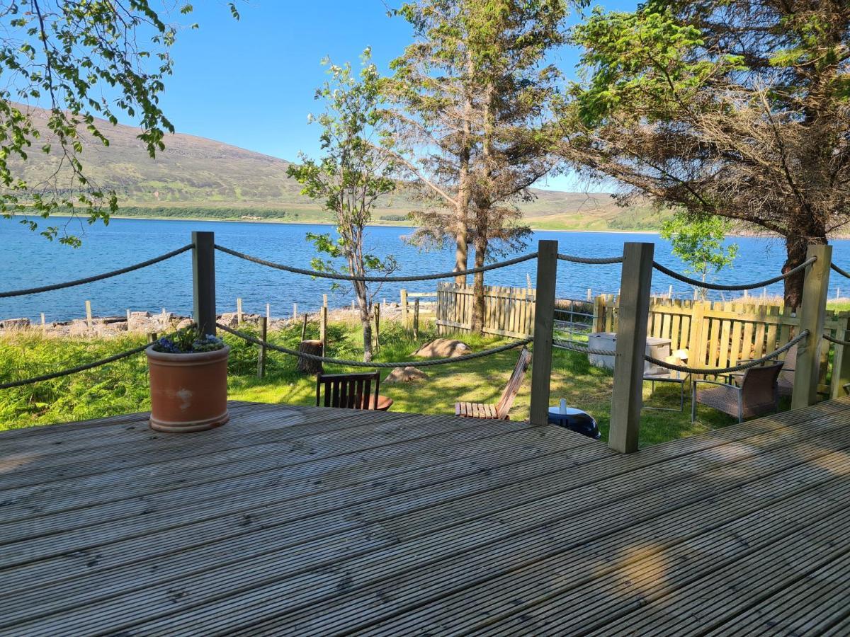 The Bay ,Luxury Shepherds Hut, Dundonnell Exterior photo